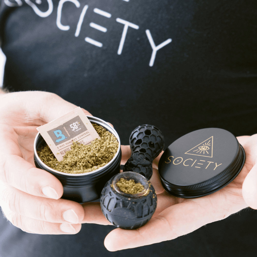Smokeable herbs Hemp_flower_preground_CBG_flower_Societys_Plant
