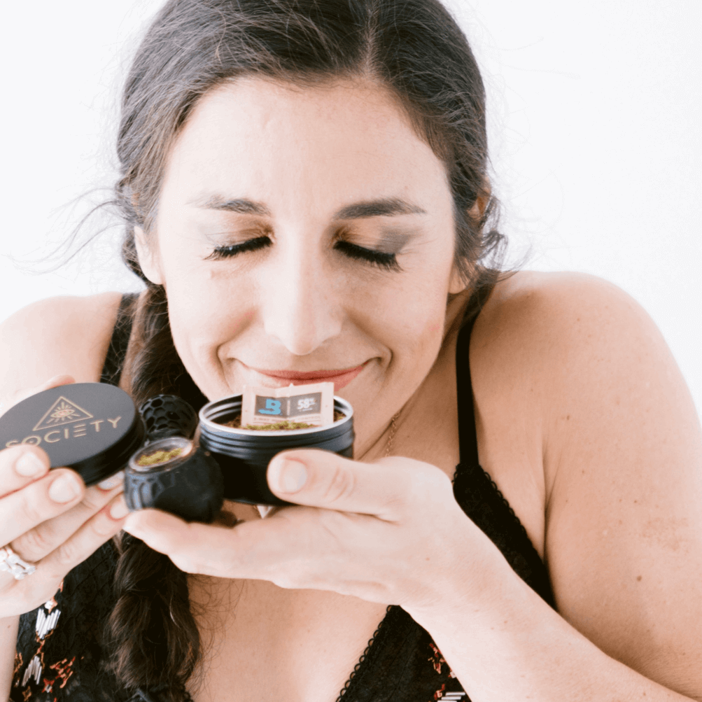 Smokeable herbs Hemp_flower_preground_CBG_flower_Societys_Plant