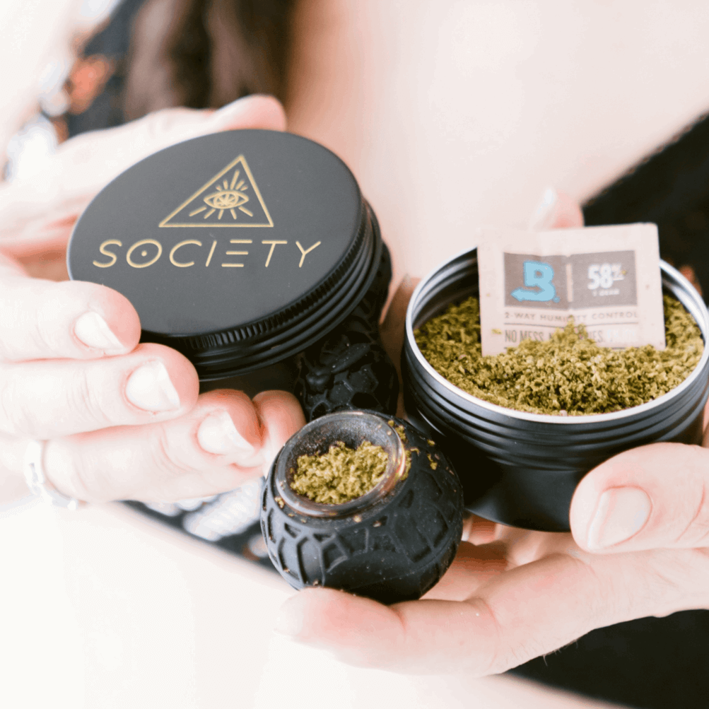 Smokeable herbs Hemp_flower_preground_CBG_flower_Societys_Plant